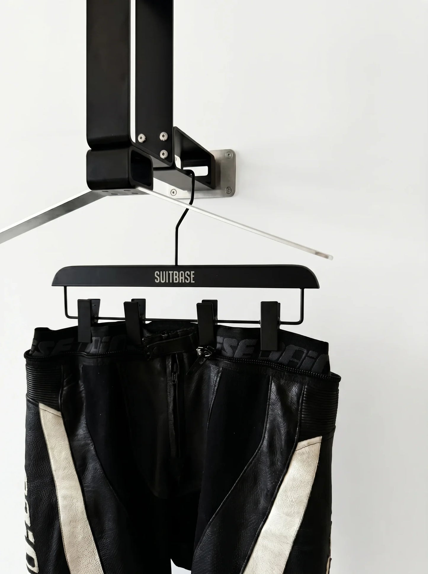 Motorcycle Suit Pants Hanger 2-Piece